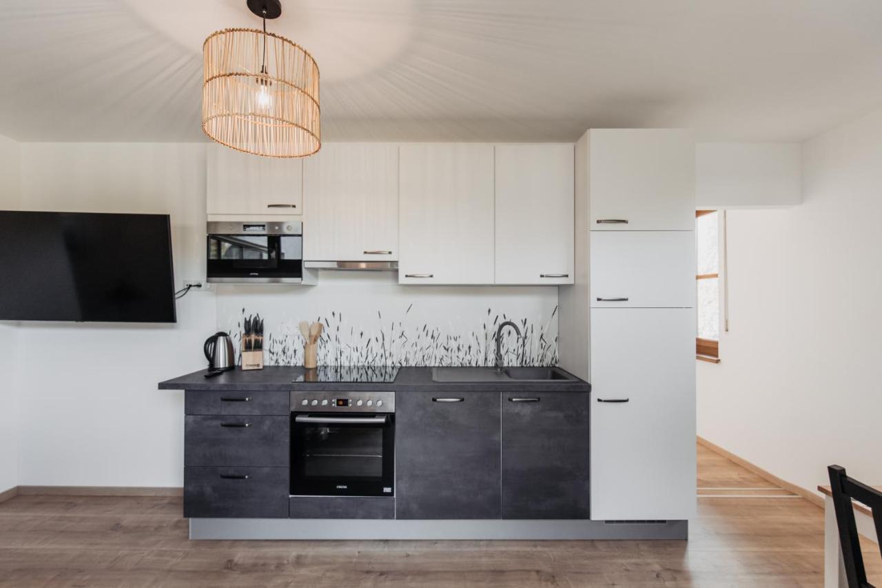 Ferienhaus Schilfvilla Mörbisch am See Esterno foto