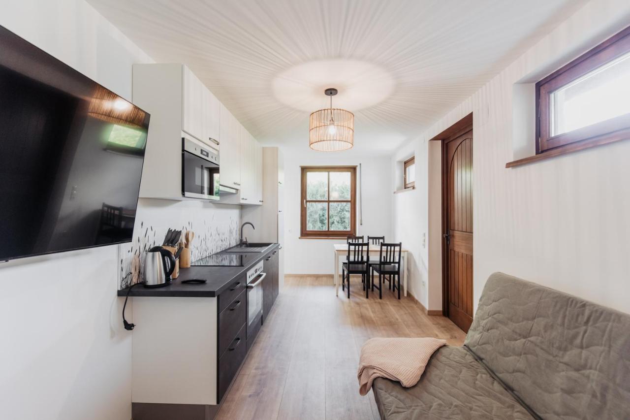 Ferienhaus Schilfvilla Mörbisch am See Esterno foto